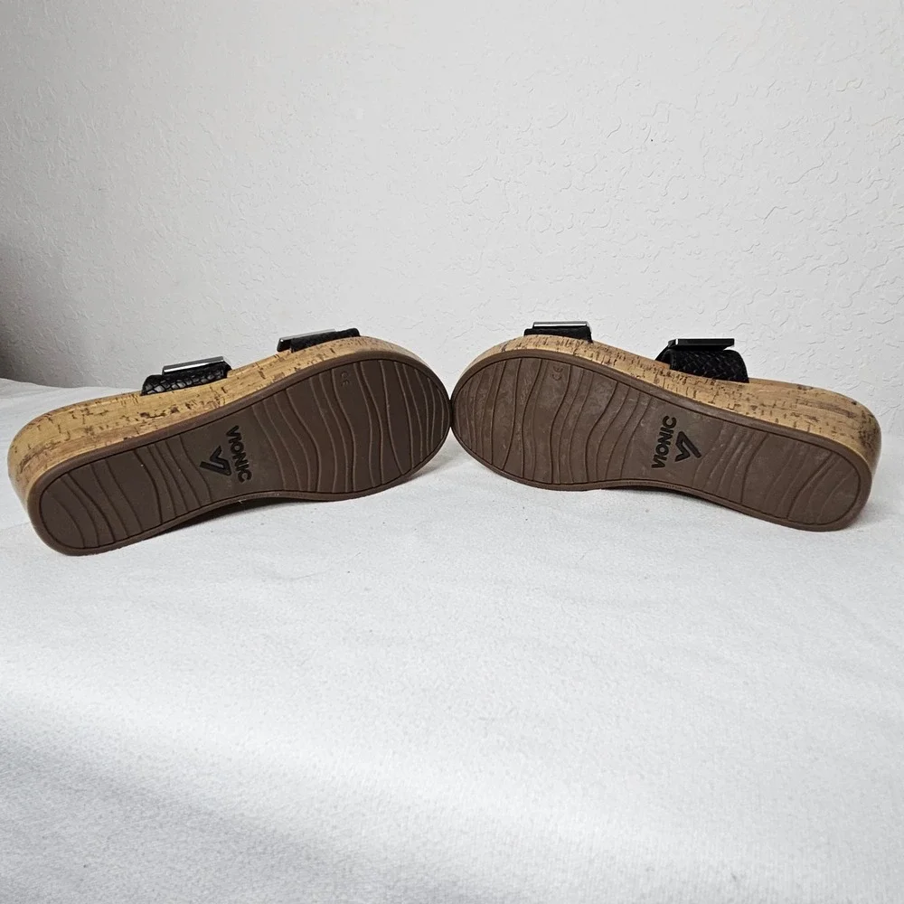 Vionic Atlantic Pepper Black Snakeskin Cork Wedge Sandals Size 9 Adjustable - Picture 7 of 8
